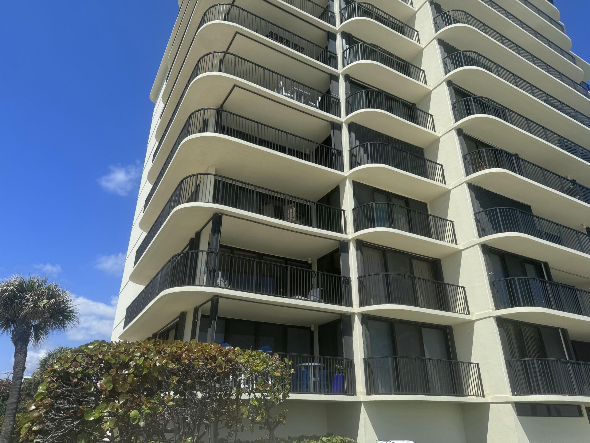 200 S Beach Road, Unit 403, Tequesta, FL 33469 Photo