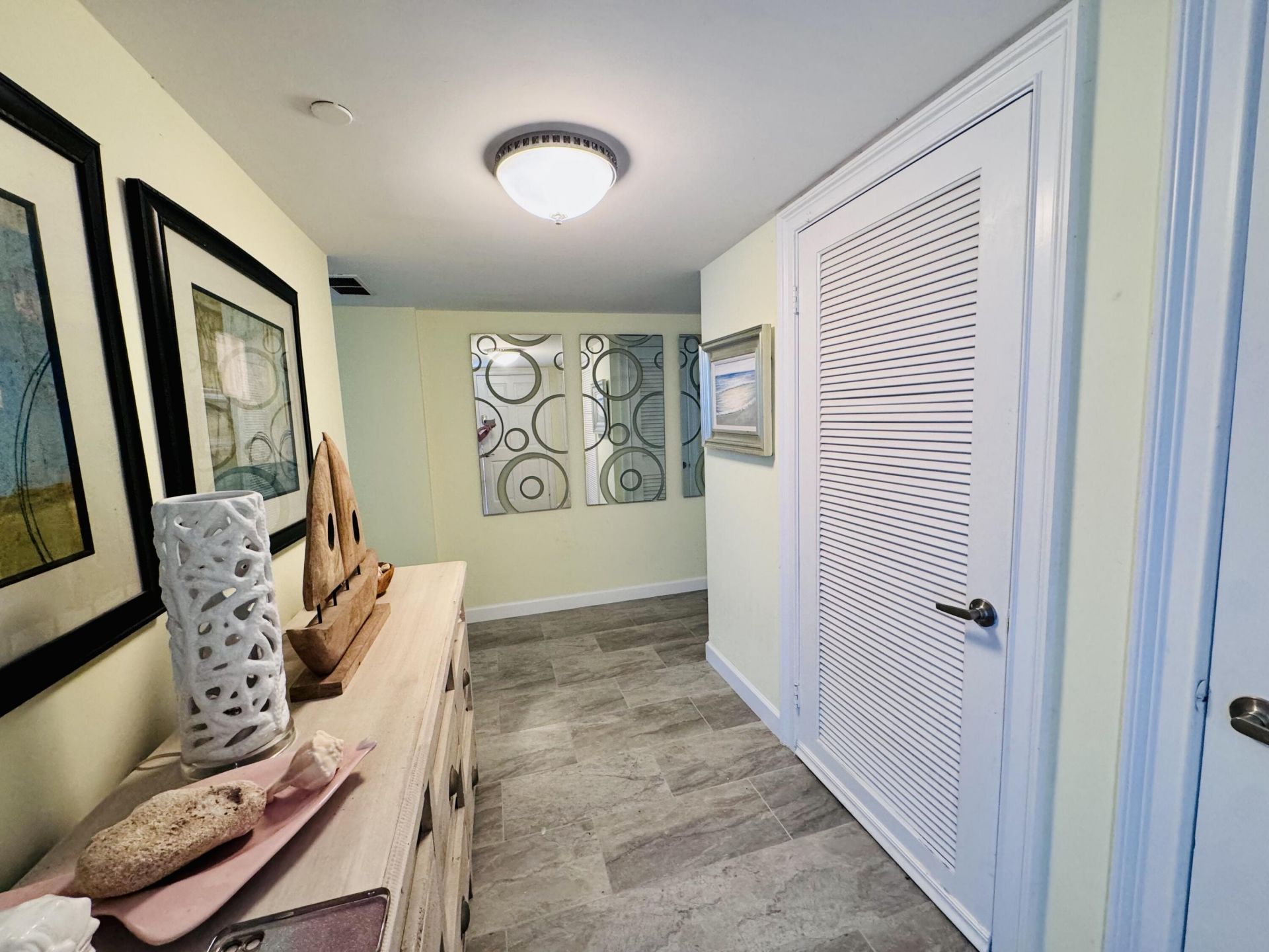 200 S Beach Road, Unit 403, Tequesta, FL 33469 Photo