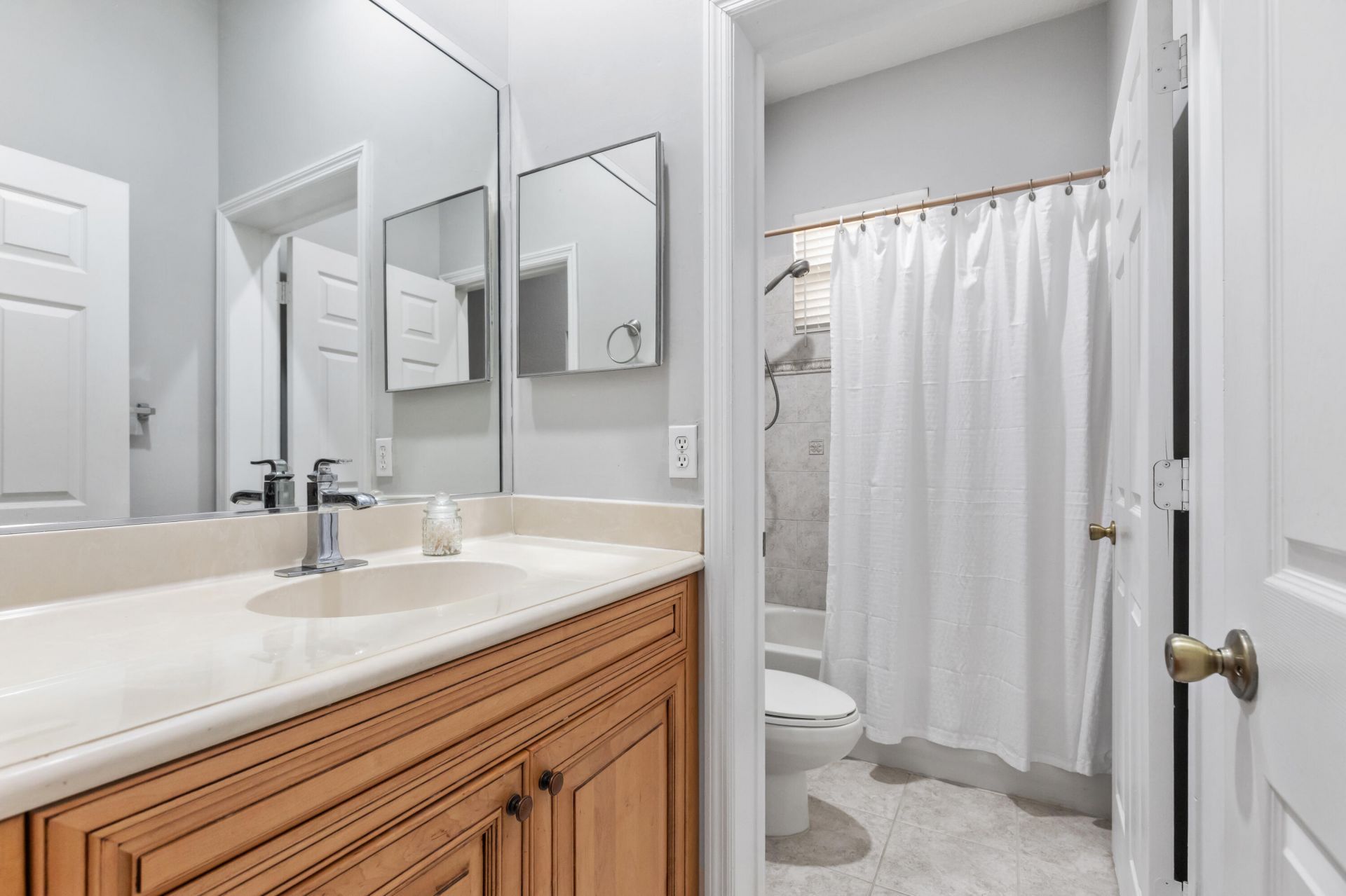 5755 NW 120th Avenue, Coral Springs, FL 33076 Photo