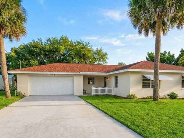 1905 Colonial Road, Fort Pierce, FL 34950