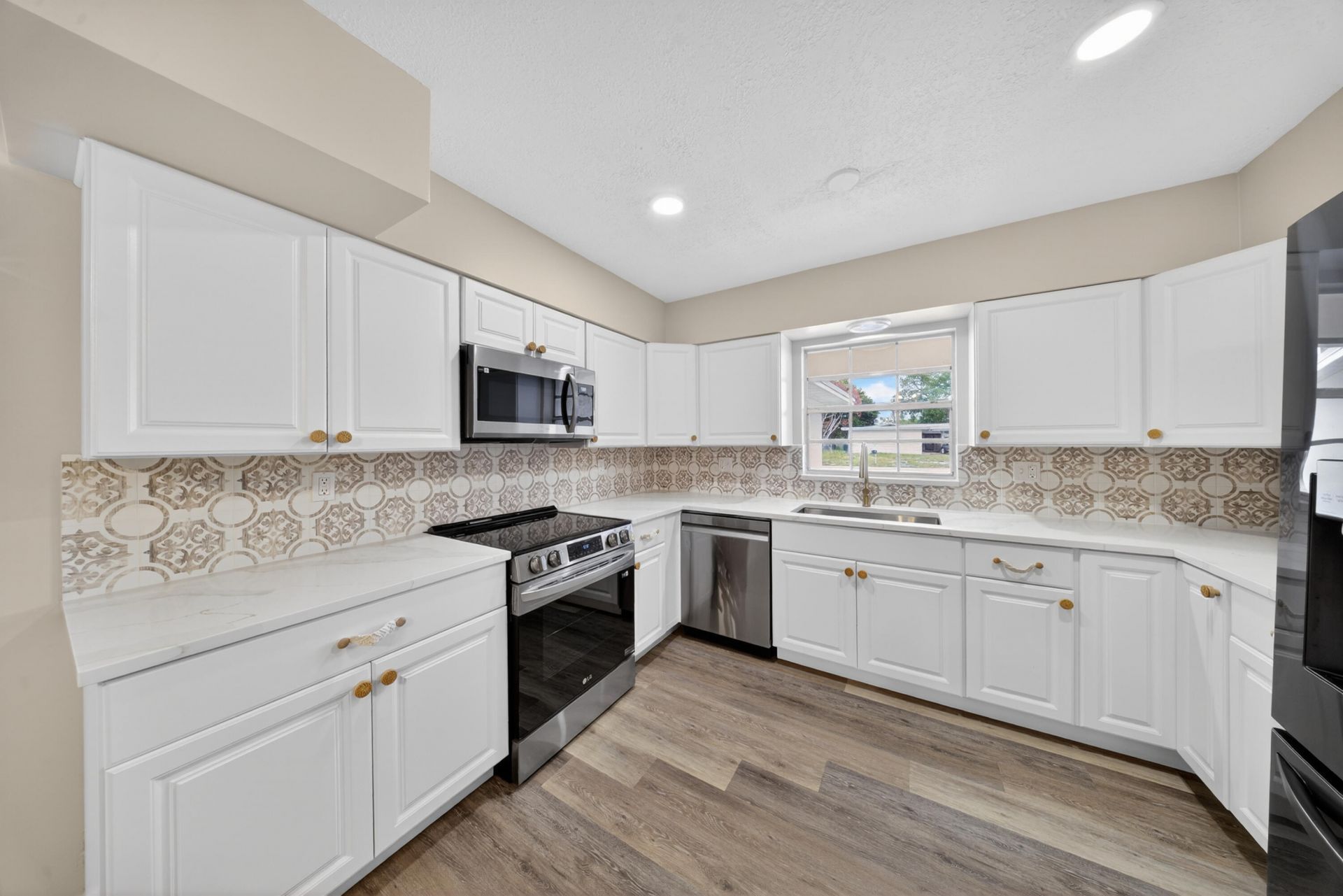 1905 Colonial Road, Fort Pierce, FL 34950 Photo