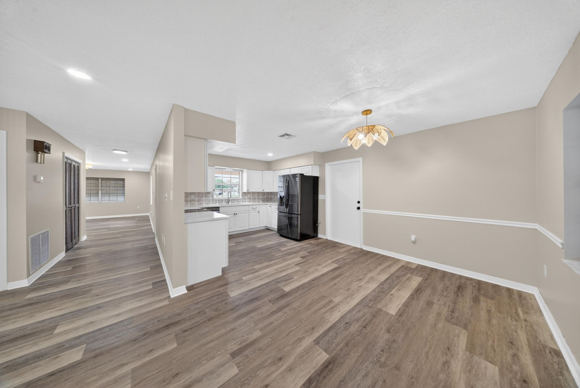 1905 Colonial Road, Fort Pierce, FL 34950 Photo