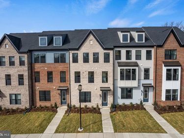 10982 PINNACLE GREEN ROAD, UPPER MARLBORO, MD 20774