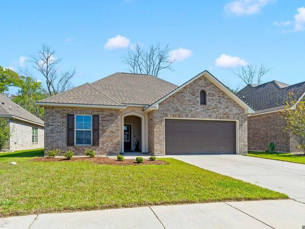 2205 Elmcrest Way, St Gabriel, LA 70776