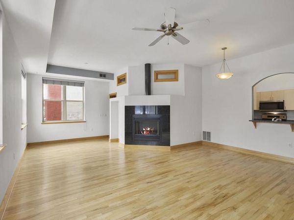 1150 Williamson Street, Unit 204, Madison, WI 53703