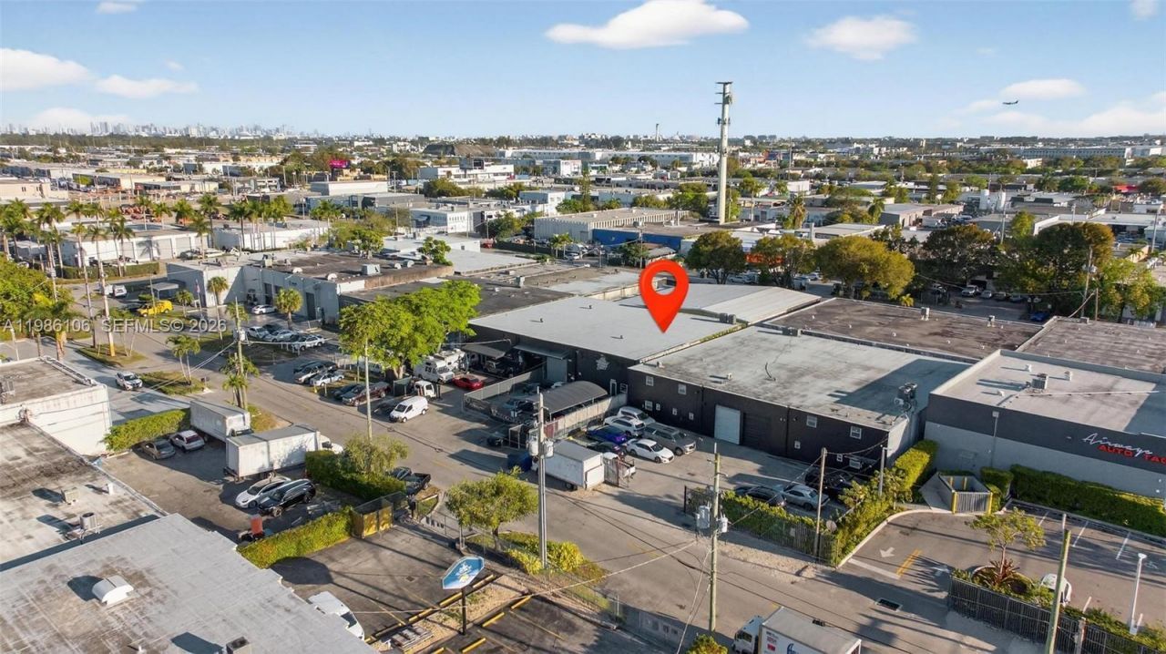 0000 NW 56 , Doral, FL 33166 Photo