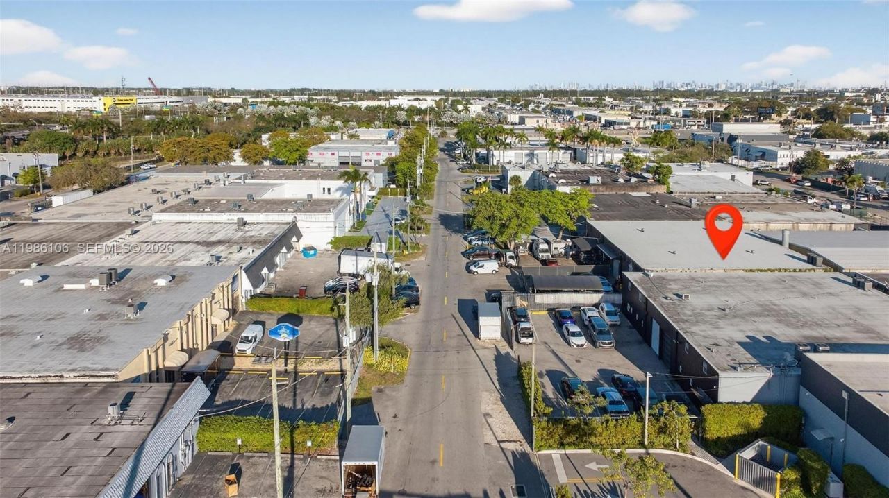 0000 NW 56 , Doral, FL 33166 Photo