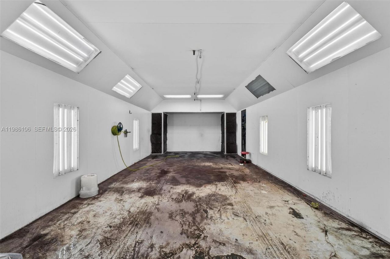 0000 NW 56 , Doral, FL 33166 Photo