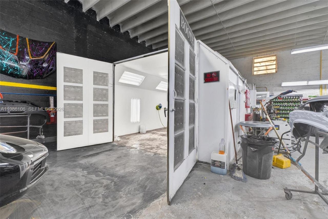 0000 NW 56 , Doral, FL 33166 Photo