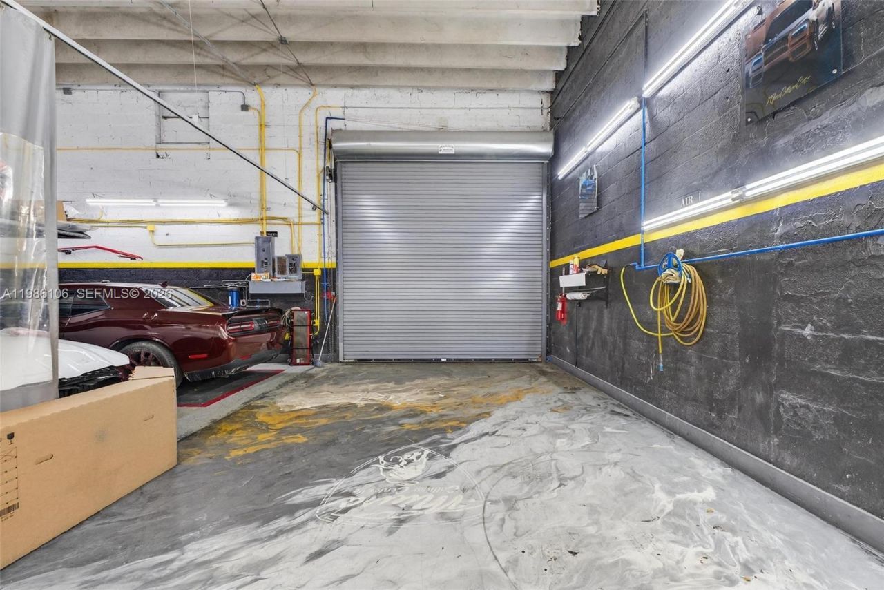 0000 NW 56 , Doral, FL 33166 Photo