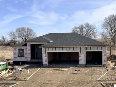 12511 S 87 Street, Papillion, NE 68046