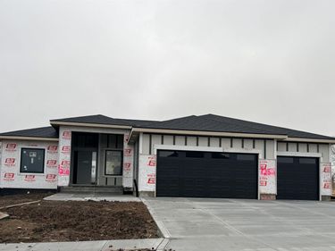 12511 S 87 Street, Papillion, NE 68046