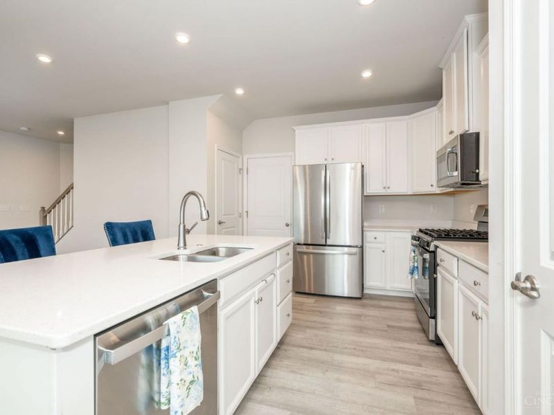 7120 Shady Brook Bend, Liberty Township, OH 45044 Photo 3