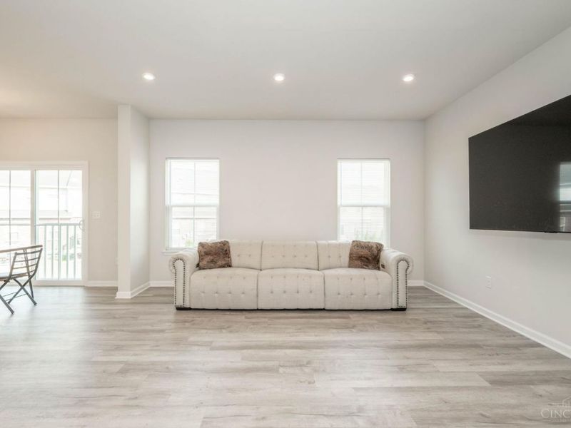 7120 Shady Brook Bend, Liberty Township, OH 45044 Photo 4