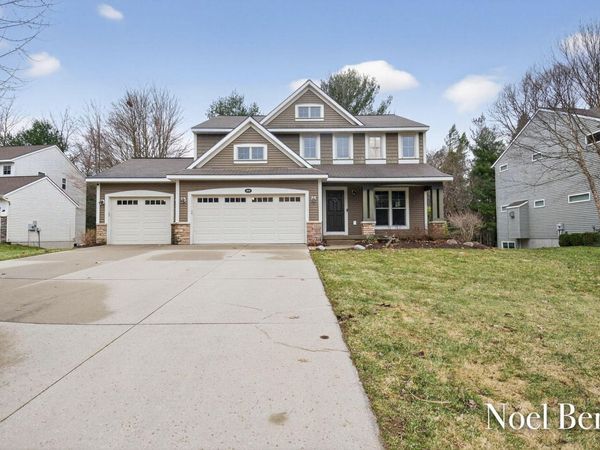 16861 Birchview Drive, Nunica, MI 49448