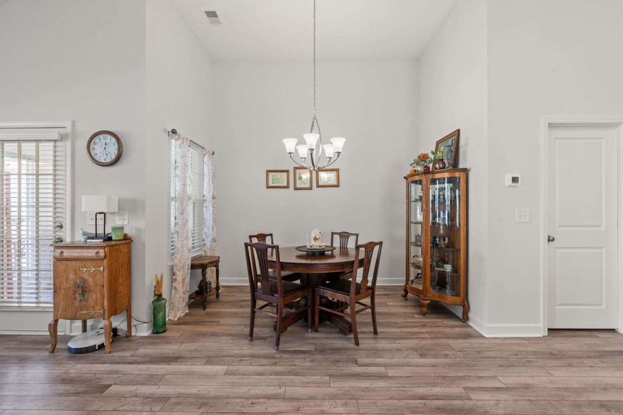 2037 Great Blue Heron Dr. Photo 10