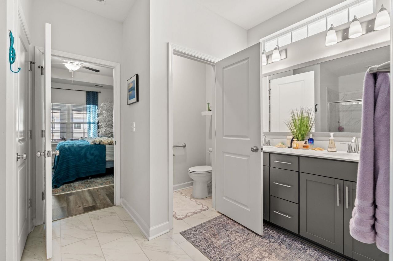 2037 Great Blue Heron Dr. Photo 16