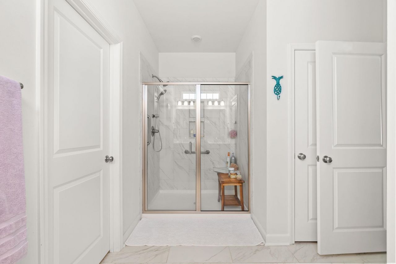 2037 Great Blue Heron Dr. Photo 17