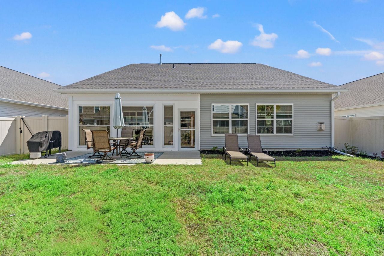 2037 Great Blue Heron Dr. Photo 25