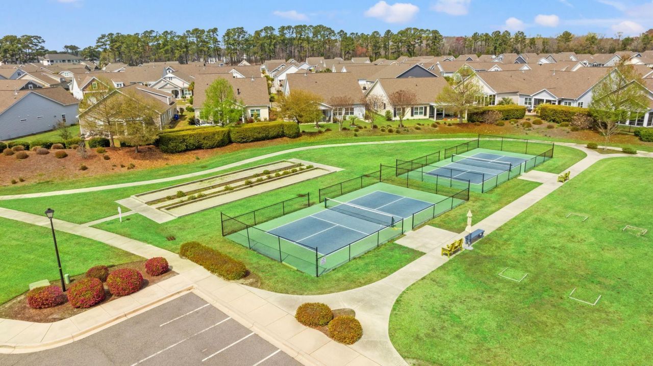 2037 Great Blue Heron Dr. Photo 29