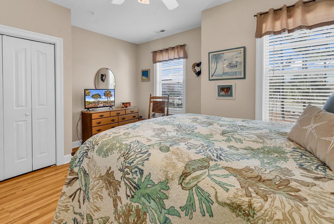 5650 Barefoot Resort Bridge Rd. Photo 16