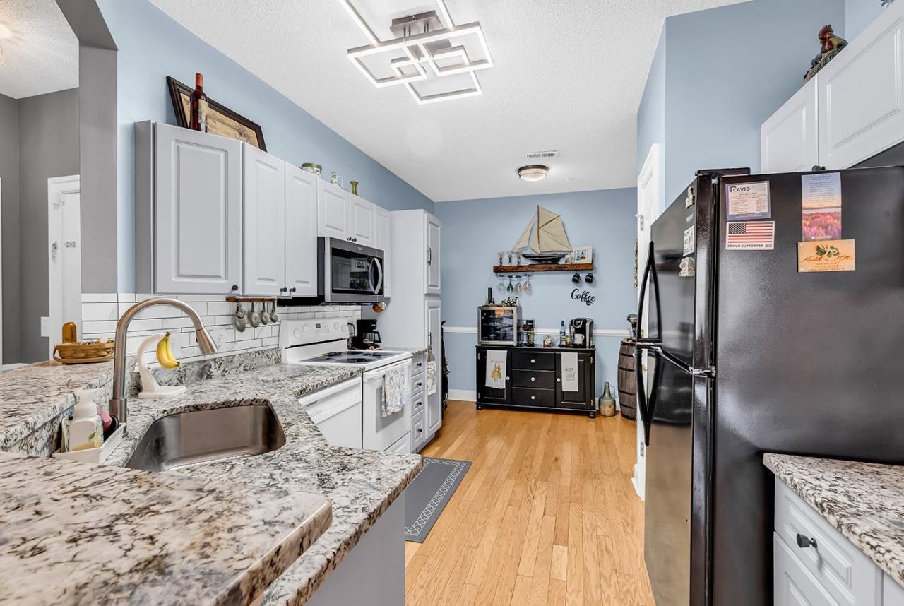 5650 Barefoot Resort Bridge Rd. Photo 4