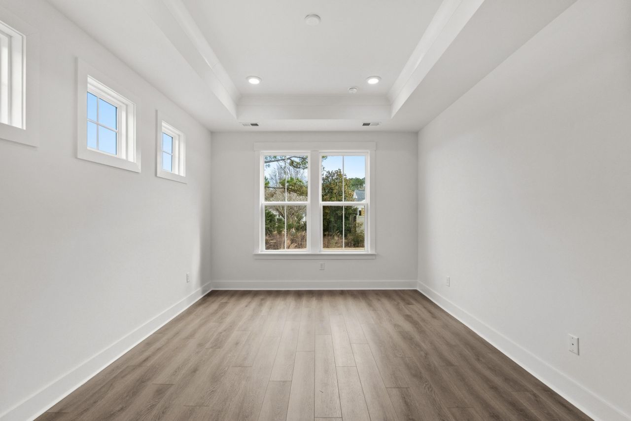 752 Sun Colony Blvd. Photo 19