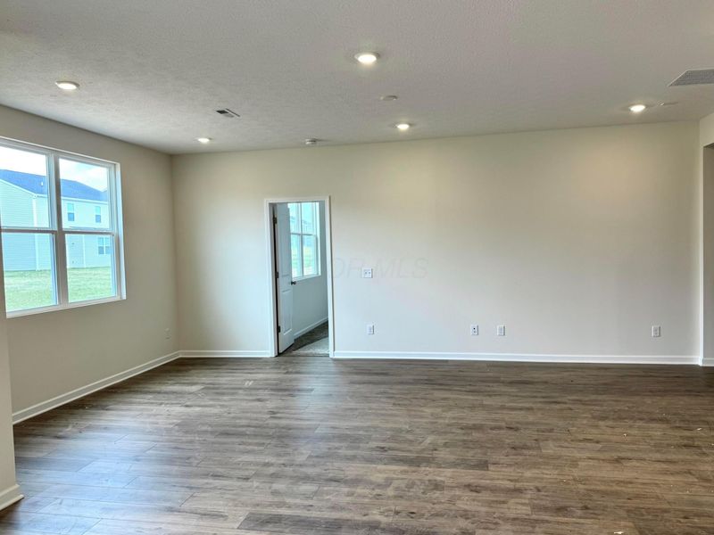 336 Honeysuckle Street, Unit Lot 325, South Bloomfield, OH 43103 Photo 11