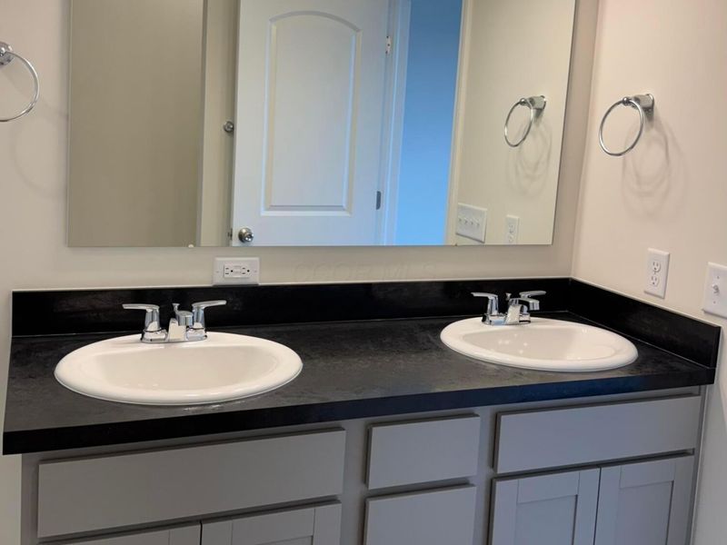 336 Honeysuckle Street, Unit Lot 325, South Bloomfield, OH 43103 Photo 17