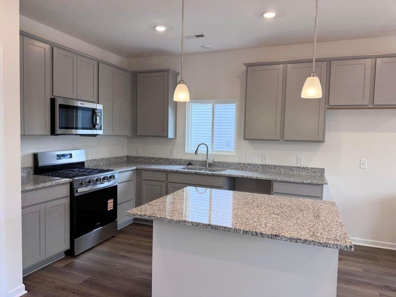 336 Honeysuckle Street, Unit Lot 325, South Bloomfield, OH 43103 Photo 8