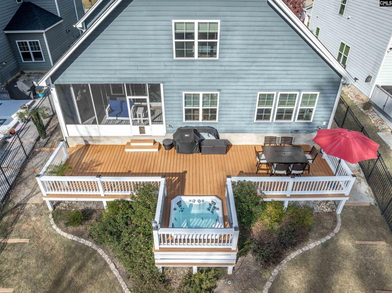 616 Calabria Court Photo 11