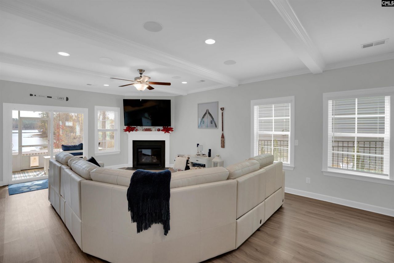 616 Calabria Court Photo 30