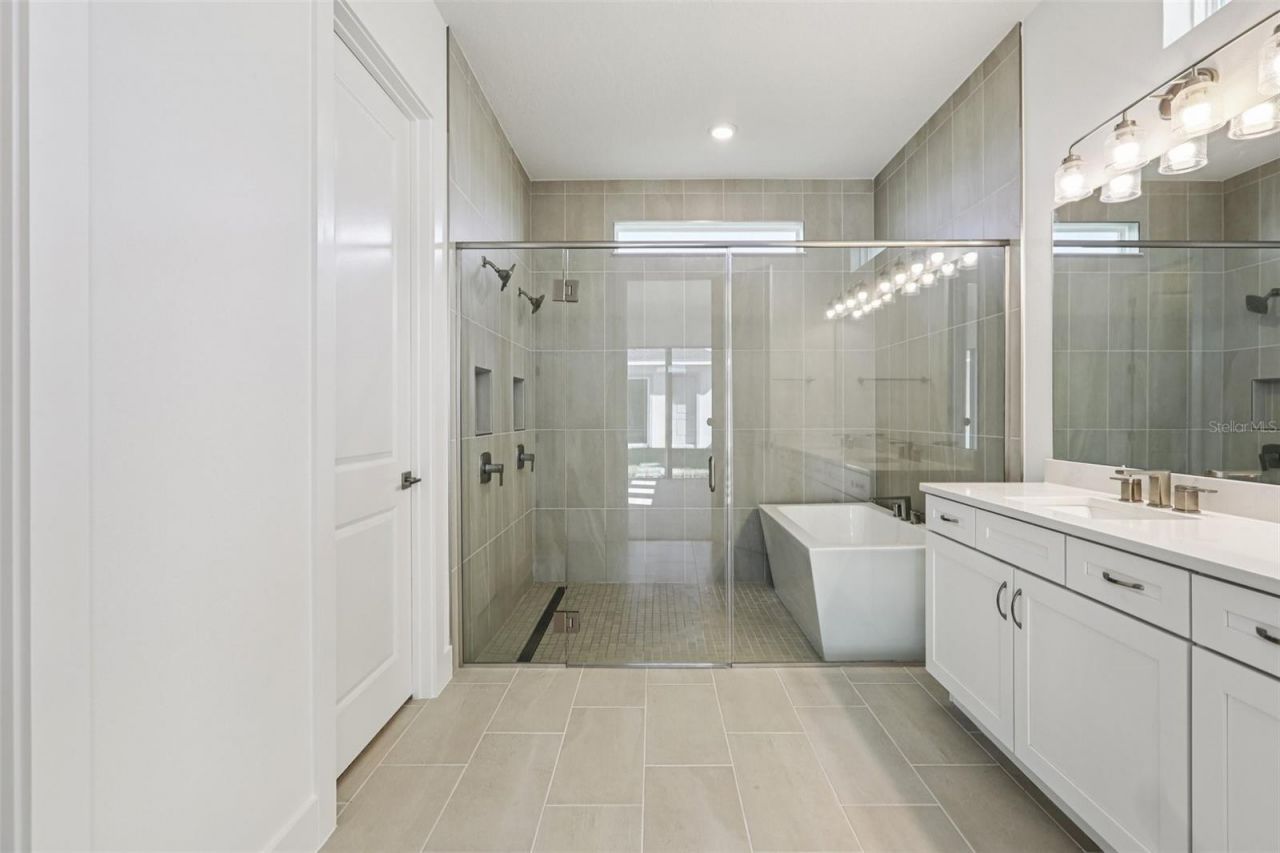 10707 Torchwood Sea Way, San Antonio, FL 33576 Photo