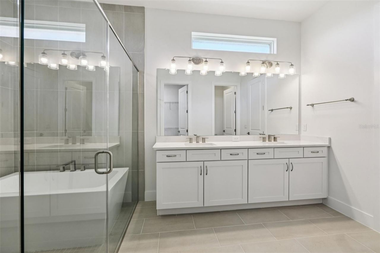 10707 Torchwood Sea Way, San Antonio, FL 33576 Photo
