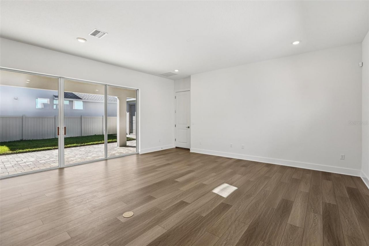 10707 Torchwood Sea Way, San Antonio, FL 33576 Photo