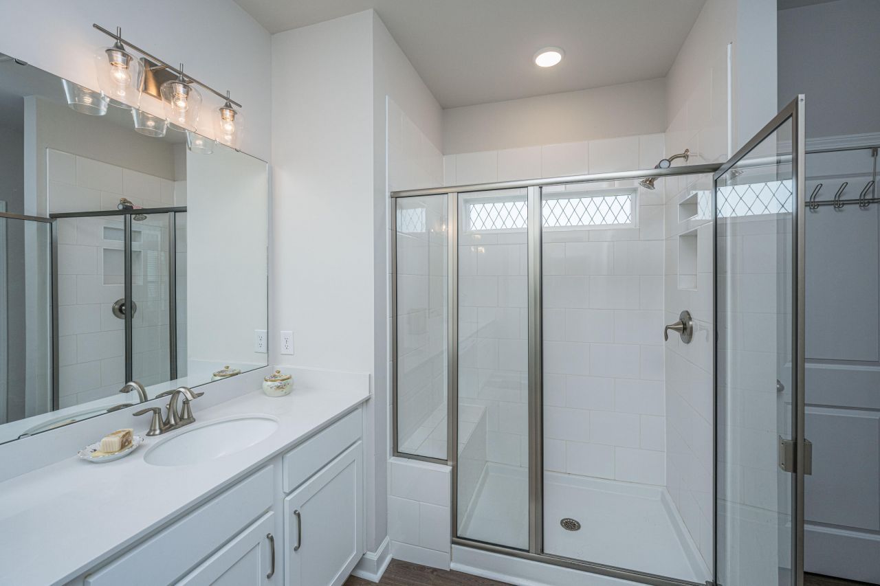 189 Lucca Drive Photo 23