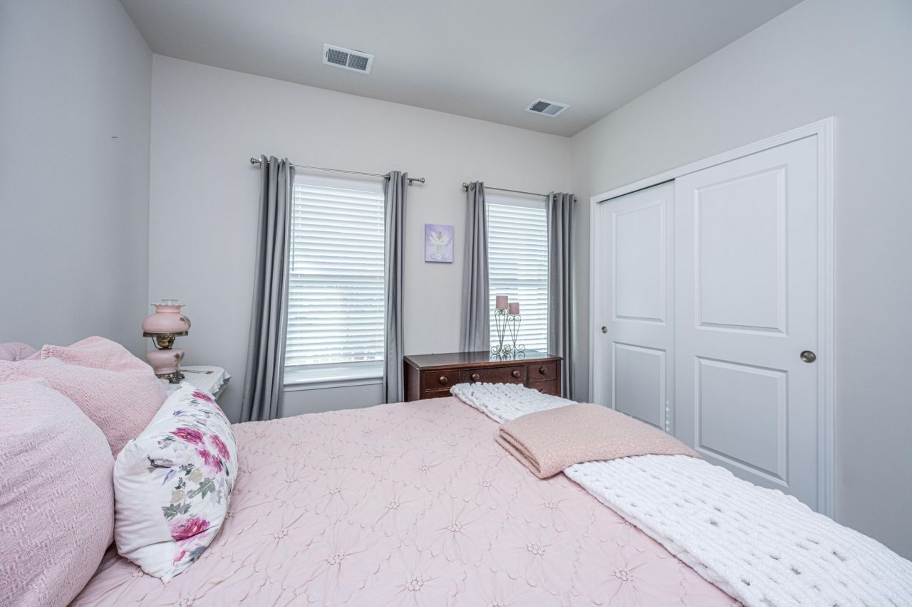 189 Lucca Drive Photo 27