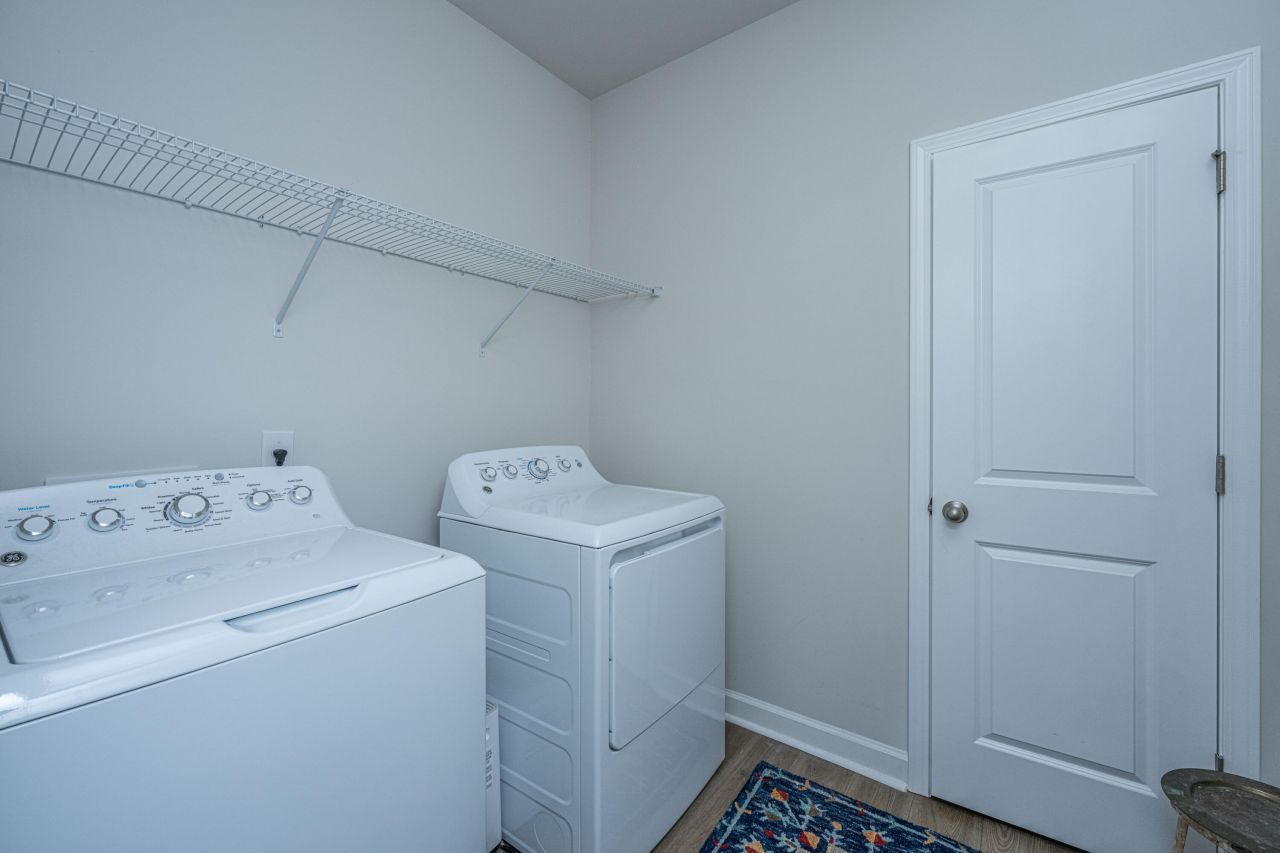 189 Lucca Drive Photo 31