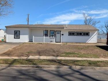 60 OUTLOOK LANE, LEVITTOWN, PA 19055