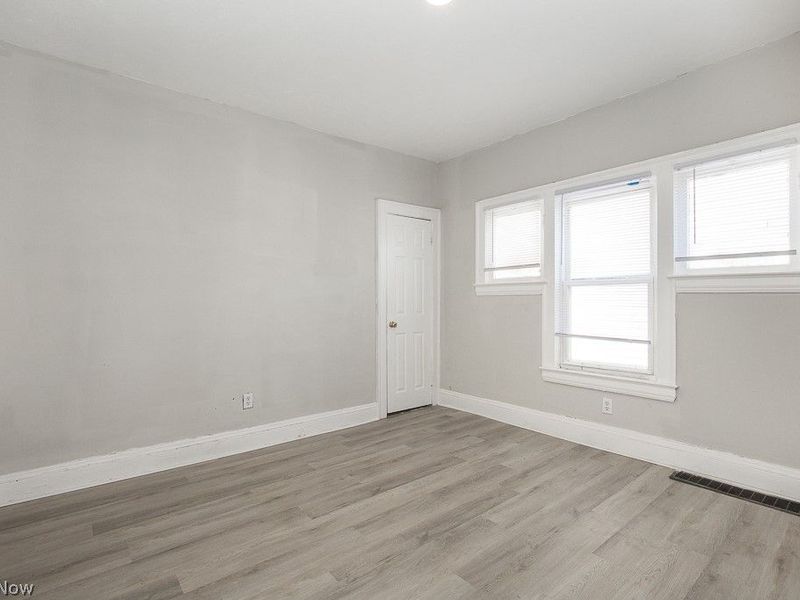 3341 E 119th Street, Cleveland, OH 44120 Photo 9