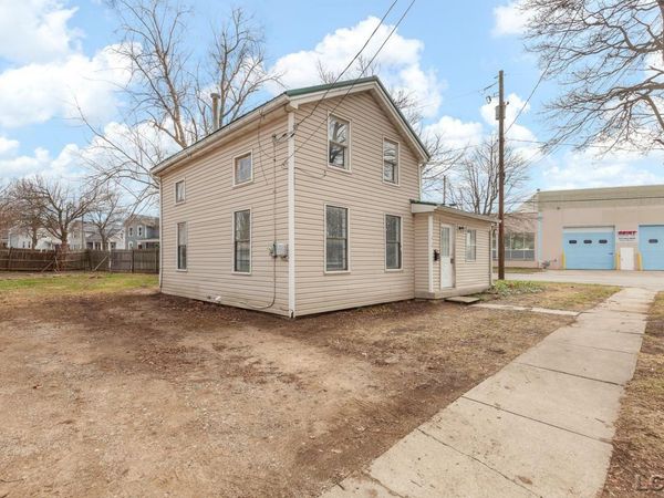 206 Ormsby , Adrian, MI 49221