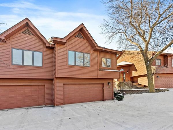 12514 Parkwood Drive, Burnsville, MN 55337