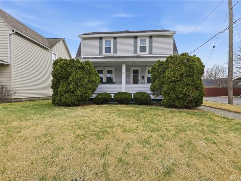 306 N Bechtle Avenue, Springfield, OH 45504 Photo 2