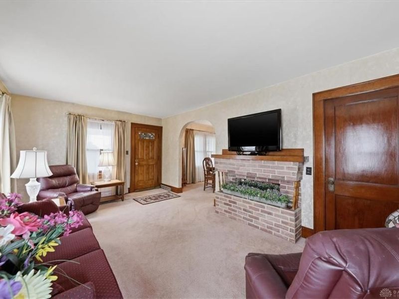 306 N Bechtle Avenue, Springfield, OH 45504 Photo 4