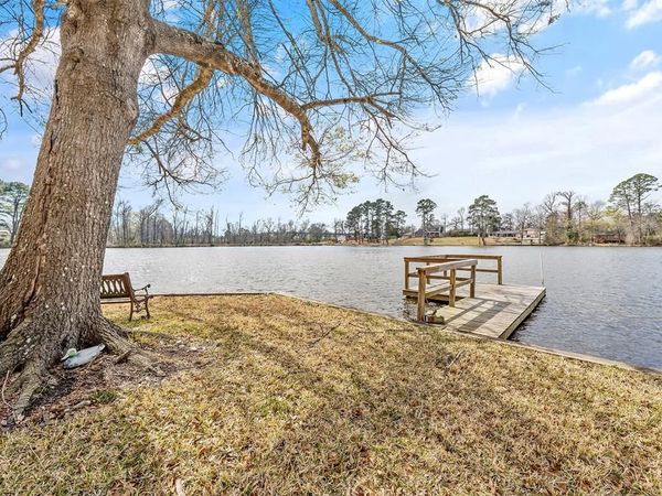 10202 E Lakeshore Drive , Tyler, TX 75709