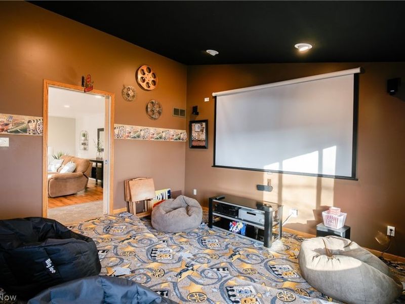 5124 Beachview Circle NW, Canton, OH 44708 Photo 49