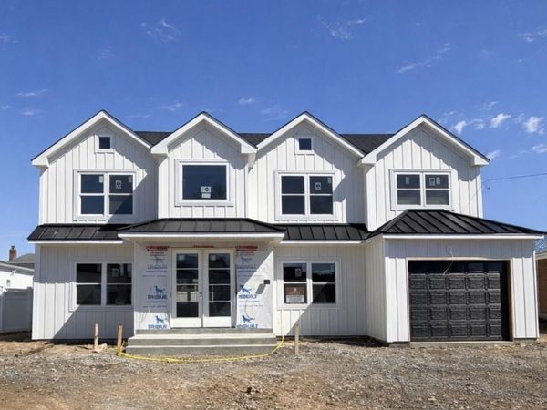 467 Hull Street , East Meadow, NY 11554