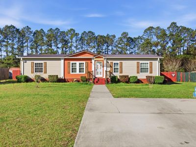 335 Bright Leaf Rd., Loris, SC 29569