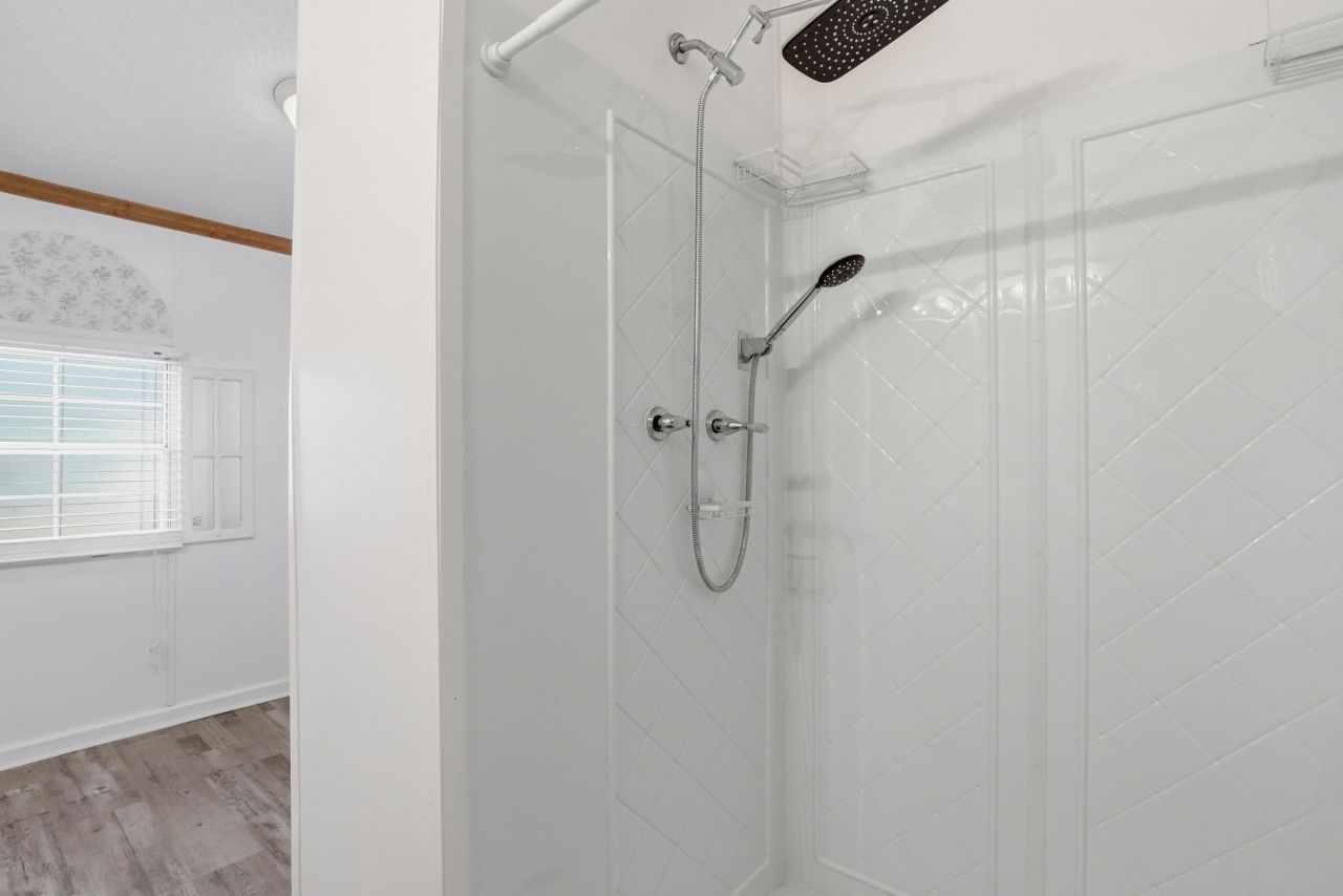 335 Bright Leaf Rd. Photo 13