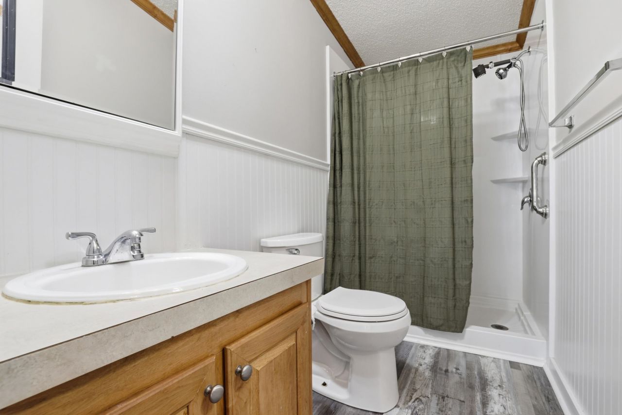 335 Bright Leaf Rd. Photo 21